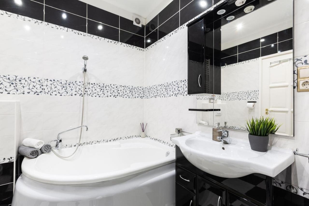 Luxury Downtown Home By Anna Budapest Ngoại thất bức ảnh