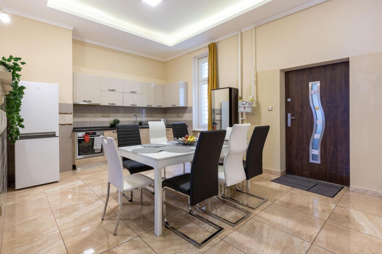 Luxury Downtown Home By Anna Budapest Ngoại thất bức ảnh