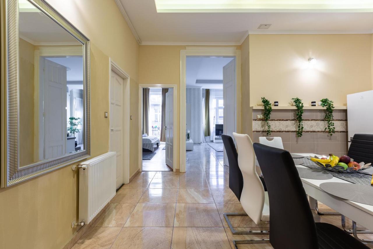Luxury Downtown Home By Anna Budapest Ngoại thất bức ảnh